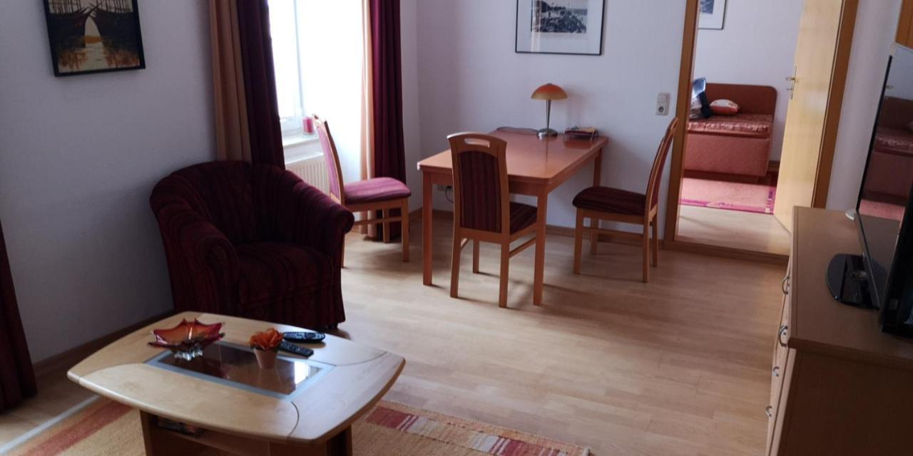 Zentrale Und Strandnahe Ferienwohnung In Kuehlungsborn Ost Kültér fotó